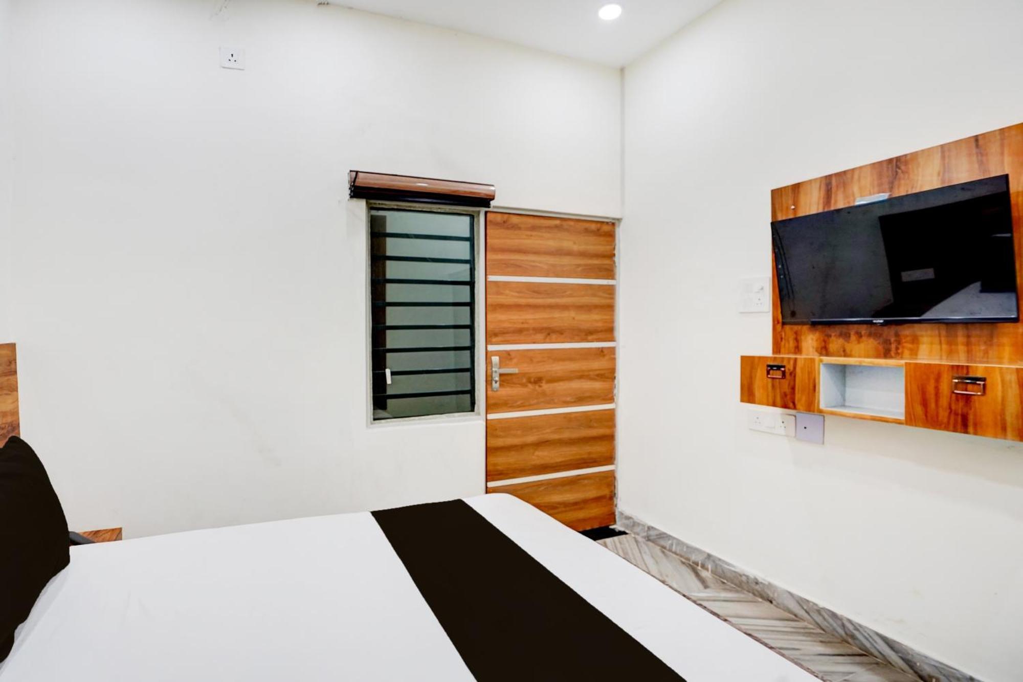 O Sher-e-punjab & Restaurant Hotel Agra (Uttar Pradesh)