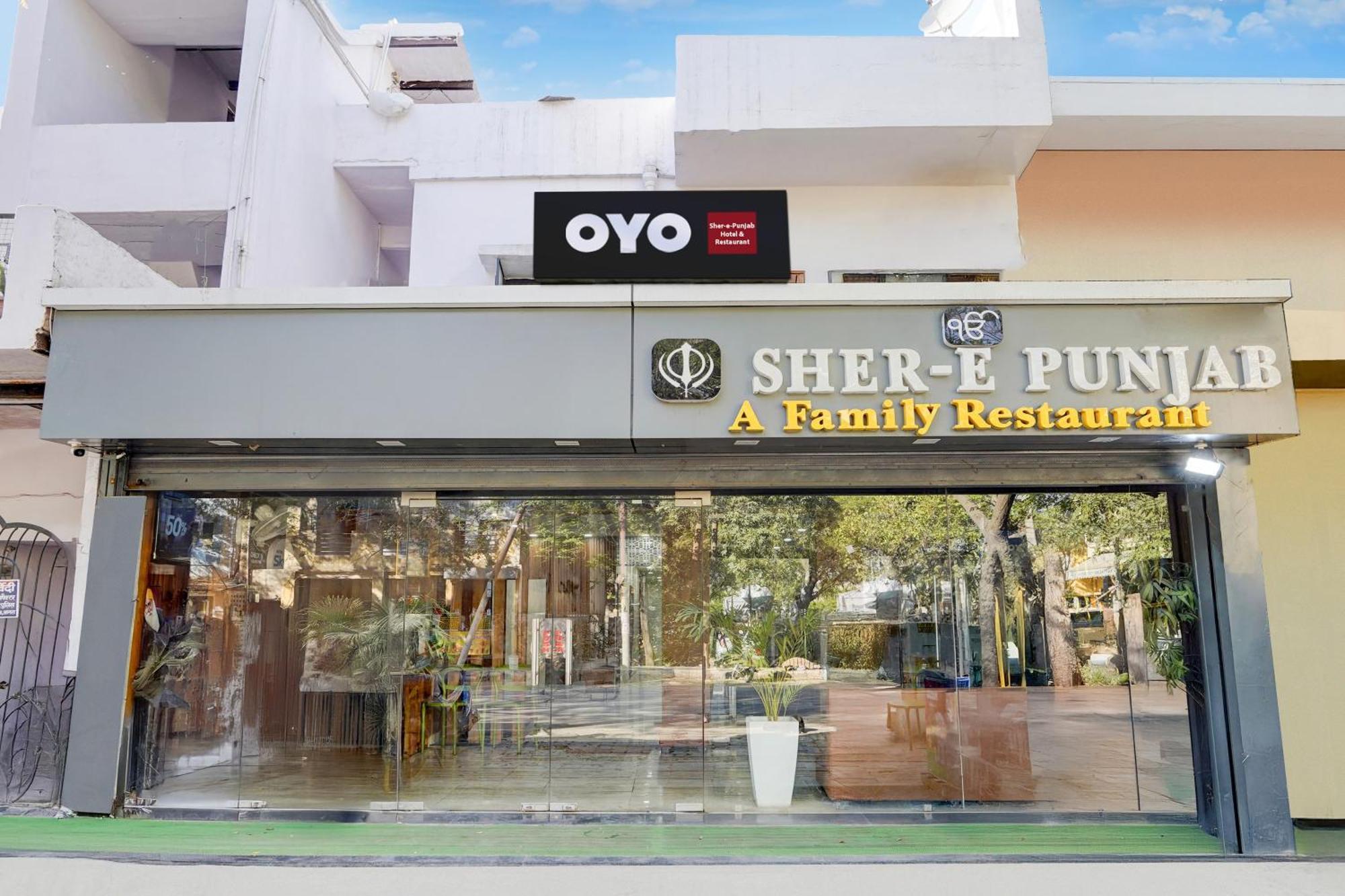 O Sher-e-punjab & Restaurant Hotel
